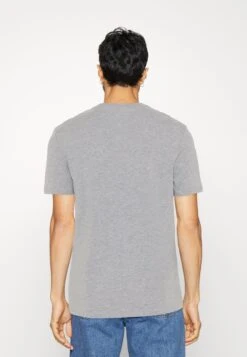 Pier One 3 Pack - T-Shirt Basic - Mottled Light Grey/Pink/Black 10 Pier One 3 Pack - T-Shirt Basic - Mottled Light Grey/Pink/Black -Pier One 053252eb1a644e998d56bb8bd9ef18b2