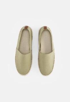 Pier One Rena Espadrille Unisex - Espadrilles - Olive 9 Pier One Rena Espadrille Unisex - Espadrilles - Olive -Pier One 37f61750ec004994b62ae6ddcfad1a43