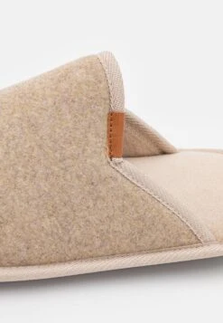 Pier One Pantoffels - Beige 11 Pier One Pantoffels - Beige -Pier One 4bb8e183218649be8d160cd154643fa0