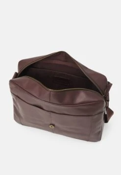Pier One Leather Unisex - Laptoptas - Brown -Pier One 5b4d14f90e4c4510b679f04d80f27b19