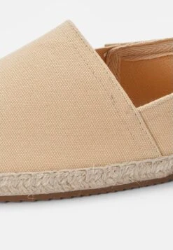 Pier One Rena Espadrille Unisex - Espadrilles - Beige -Pier One 7bf9f79cf7ad4df8a90b17f86d74fca8