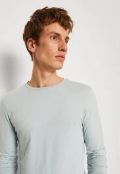 Pier One 2 Pack - Longsleeve - Light Blue/Dark Blue 10 Pier One 2 Pack - Longsleeve - Light Blue/Dark Blue -Pier One d315311a1b6348f89442cc5ec2361513