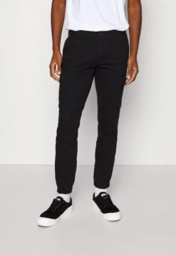 Pier One 2 Pack - Cargobroek - Olive/Black -Pier One e0bf2536d5a04652937019f4273abb8d